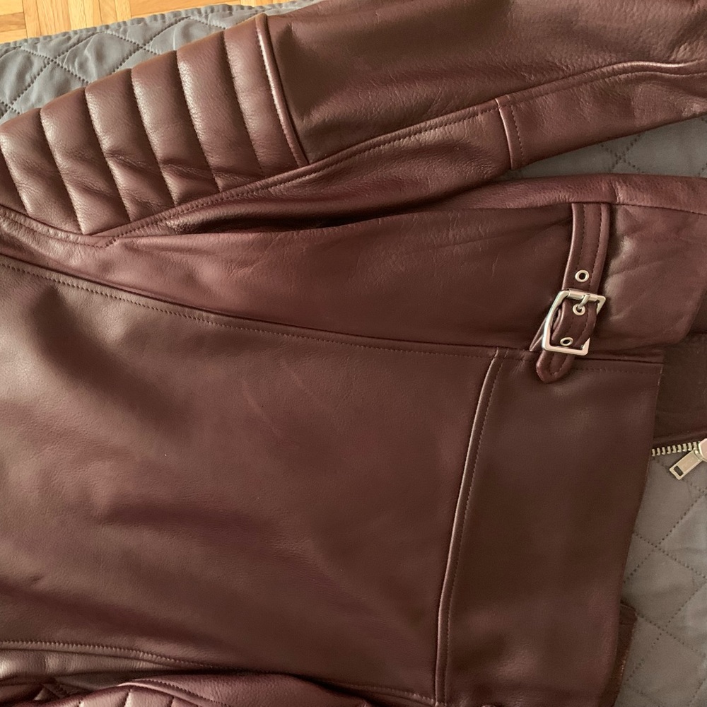 Gap cow leather jacket